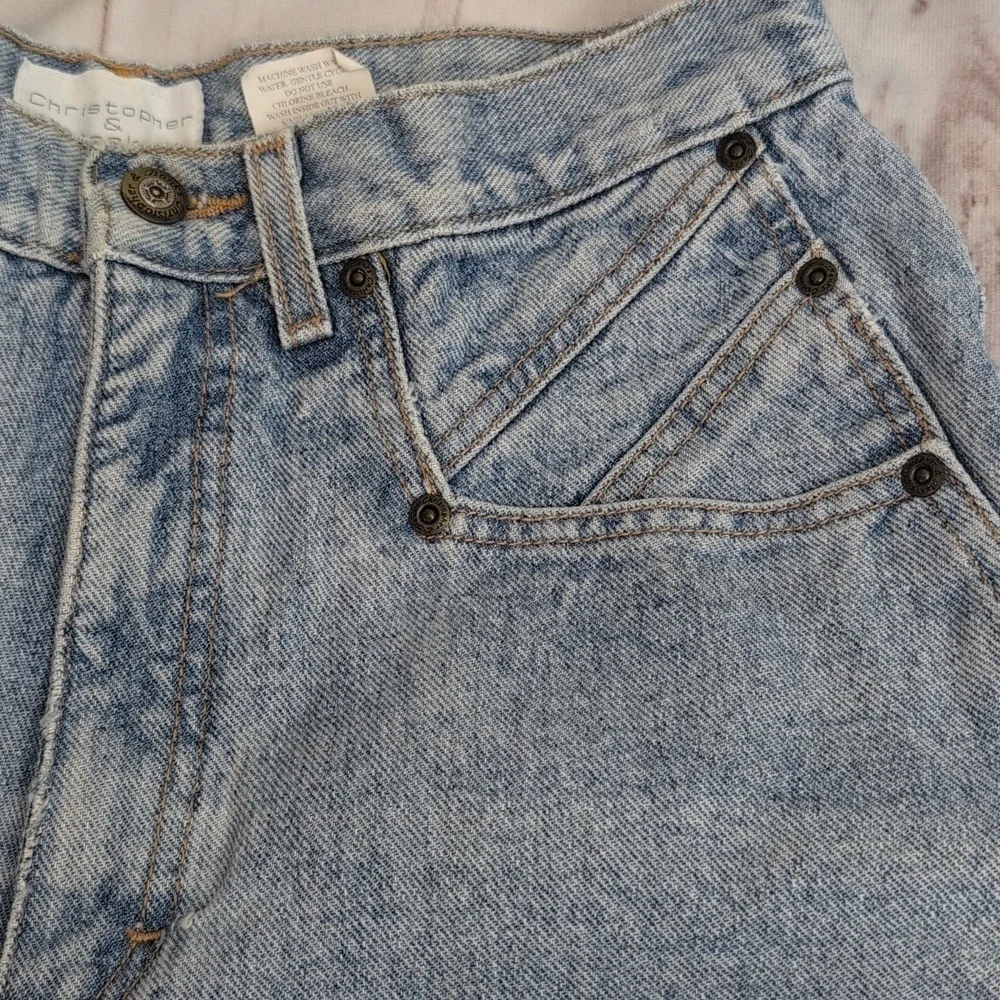 Vintage Christopher & Banks High Rise 90s Y2K  Light Wash size 10 Denim Shorts